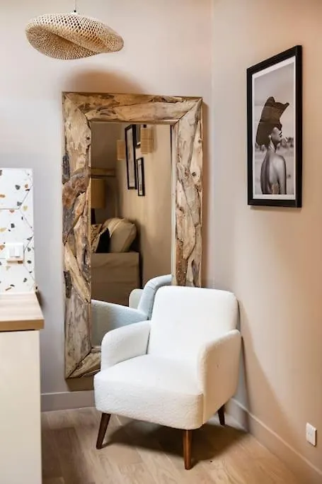 Pavillon Eden « L'Ecrin » Apartment Paris France